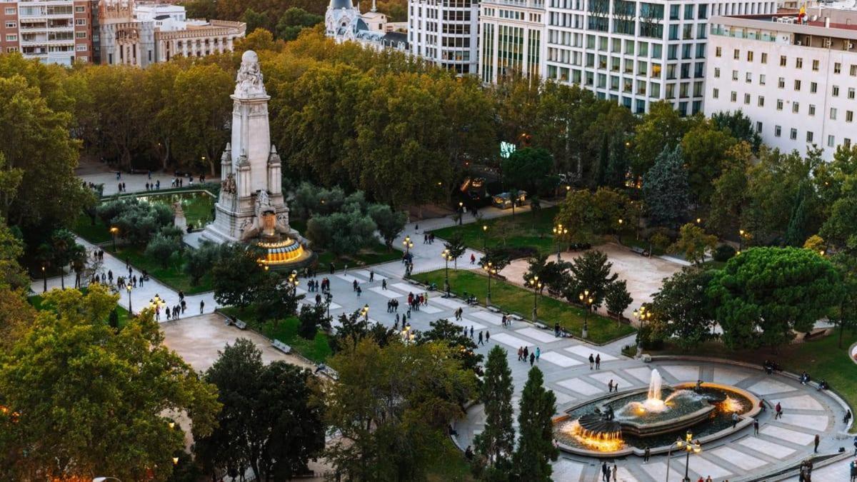 Punta Me Beautiful Apartment In Plaza Espana Мадрид Екстериор снимка